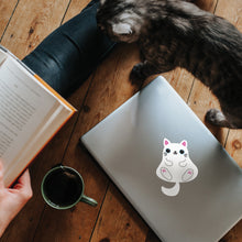 Load image into Gallery viewer, Fawn Products x Cat Welfare Society : Polar Bear the Fat White Cat